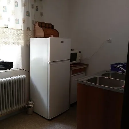 Mlinarjeva Hisa Na Zalem Logu